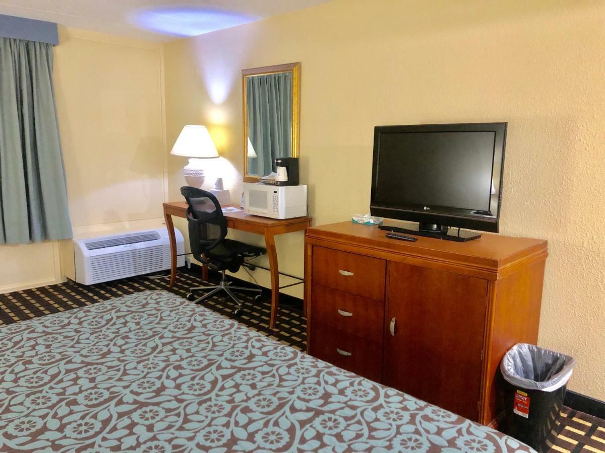 Days Inn By Wyndham Sharonville Kültér fotó